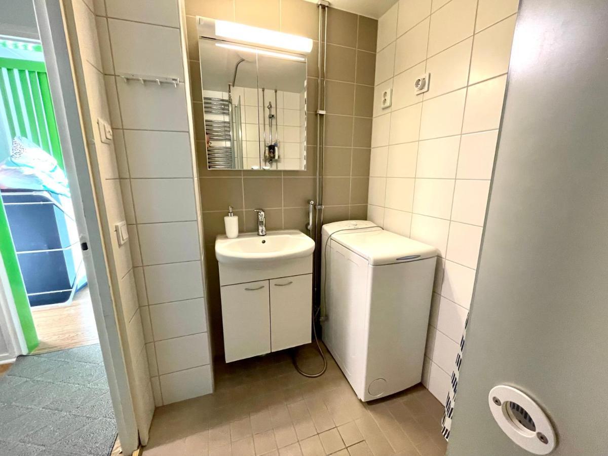 Kiva Majoitus 1-4Hloe, 500M Keskustaan, Parkkipaikka Appartement Oulu Buitenkant foto